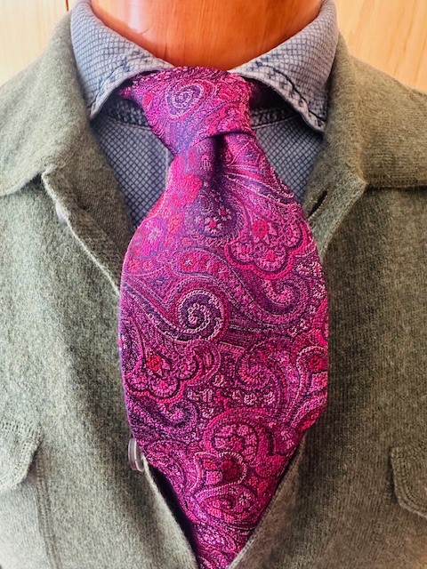 Büste Fuxia Paisley